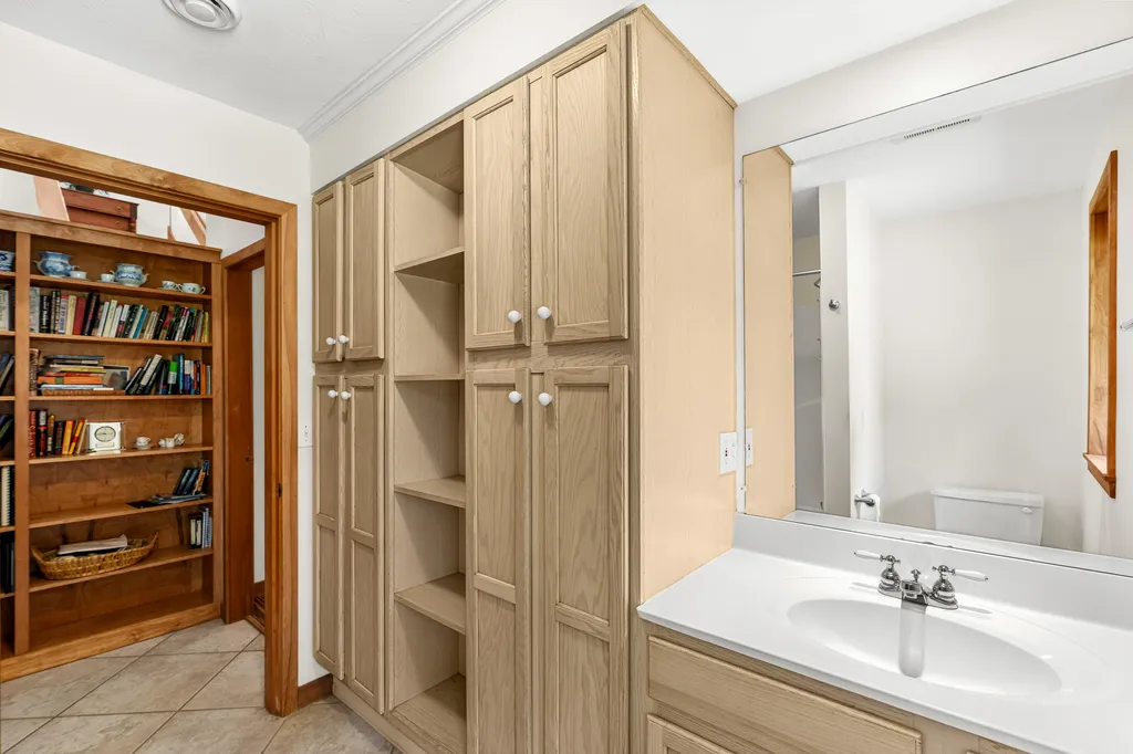 52 Oak Run Road Westport Island ME 04578
