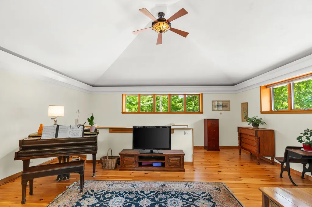52 Oak Run Road Westport Island ME 04578