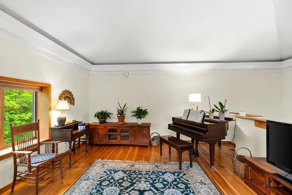 52 Oak Run Road Westport Island ME 04578