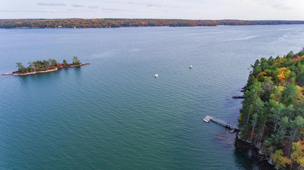 52 Oak Run Road Westport Island ME 04578