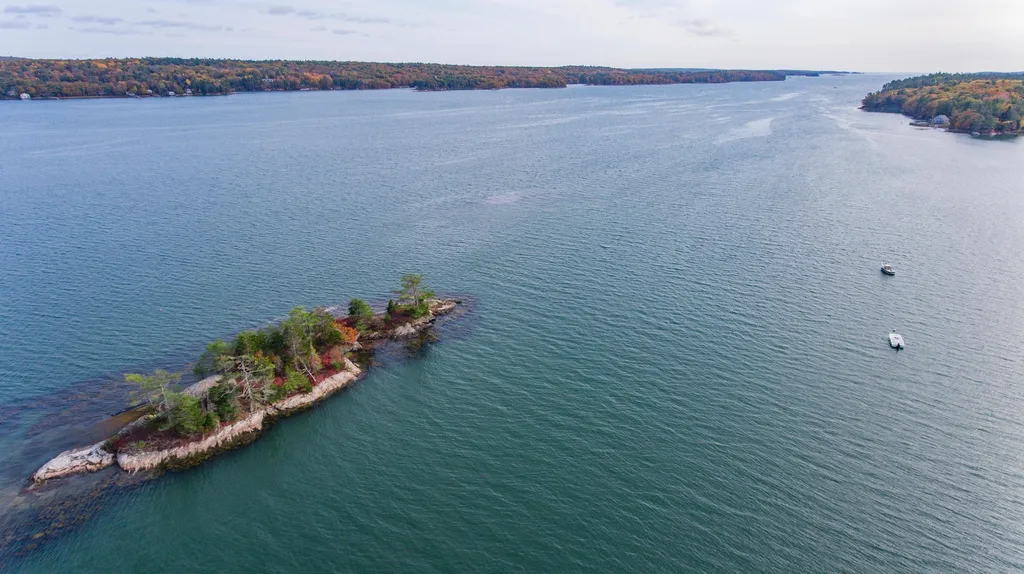 52 Oak Run Road Westport Island ME 04578