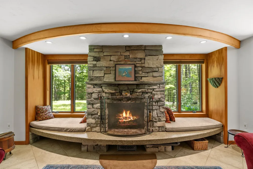 52 Oak Run Road Westport Island ME 04578