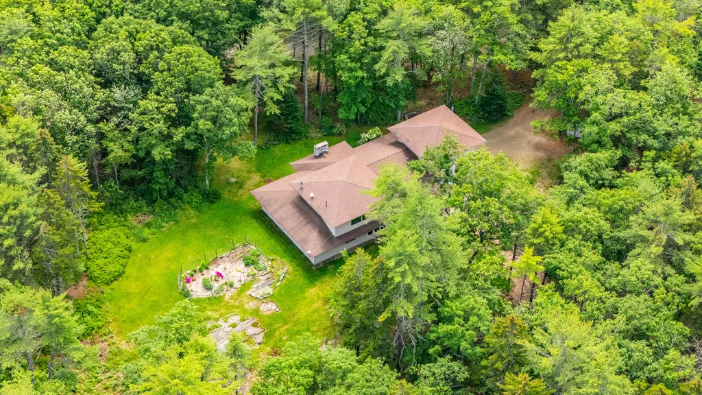 52 Oak Run Road Westport Island ME 04578
