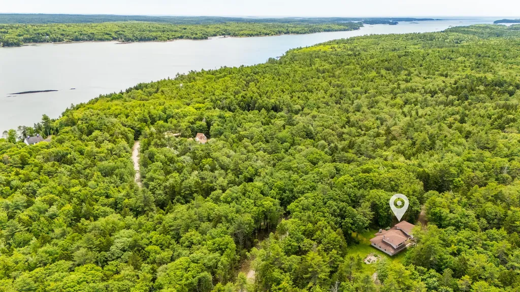 52 Oak Run Road Westport Island ME 04578