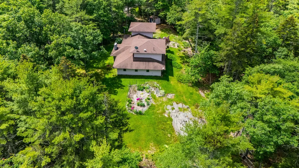 52 Oak Run Road Westport Island ME 04578