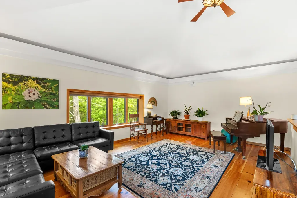 52 Oak Run Road Westport Island ME 04578