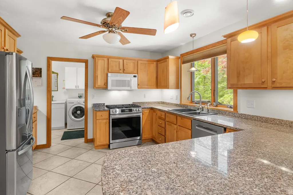 52 Oak Run Road Westport Island ME 04578