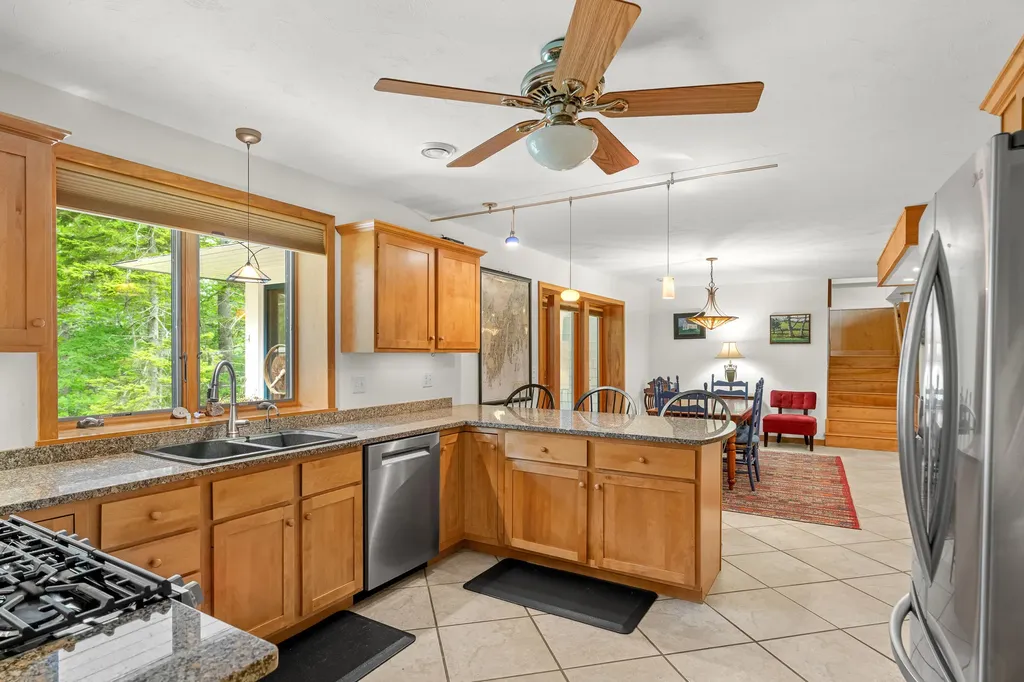 52 Oak Run Road Westport Island ME 04578
