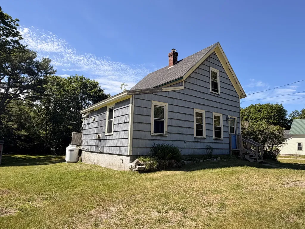 69 Quarry Road Sullivan ME 04664