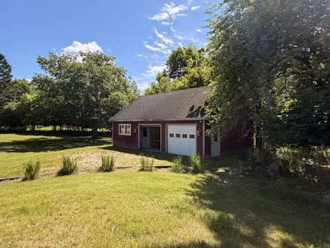 69 Quarry Road Sullivan ME 04664