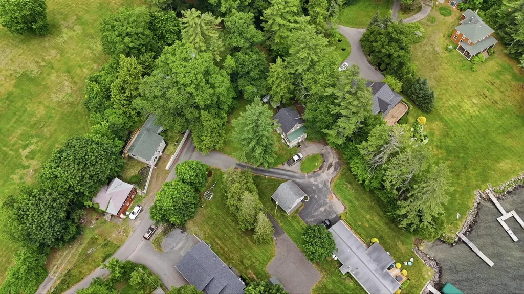 132 N Shore Lane Winthrop ME 04364