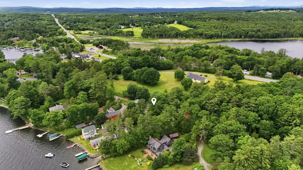 132 N Shore Lane Winthrop ME 04364