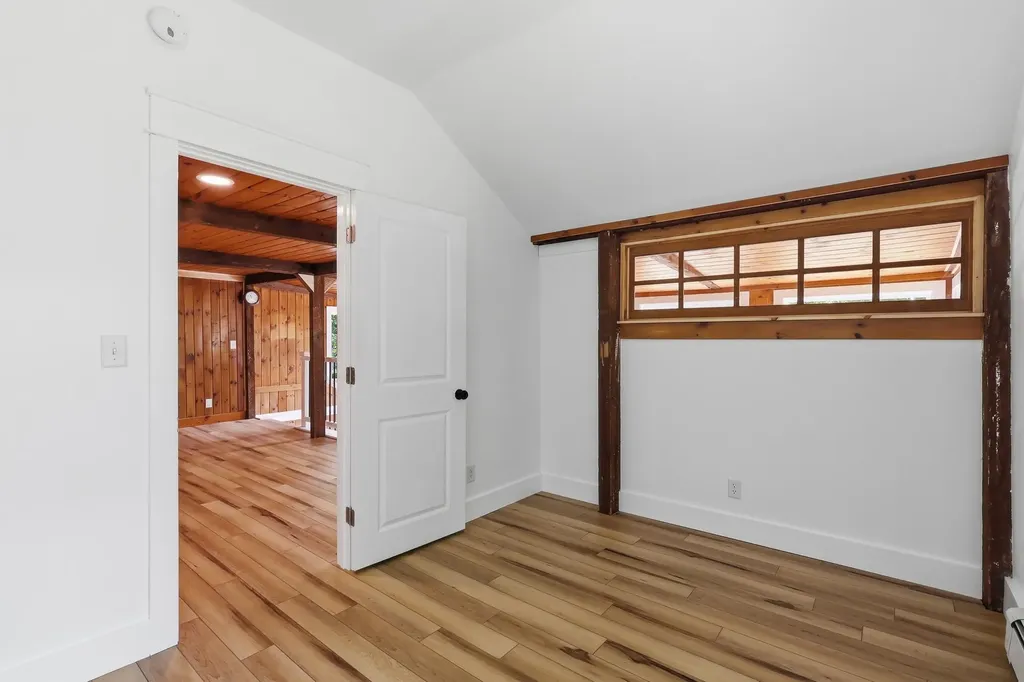 132 N Shore Lane Winthrop ME 04364