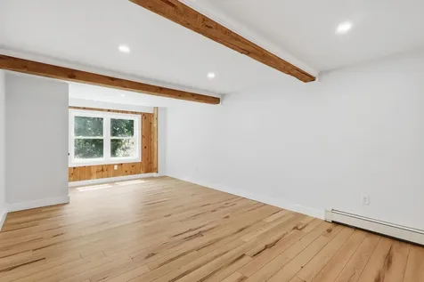 132 N Shore Lane Winthrop ME 04364