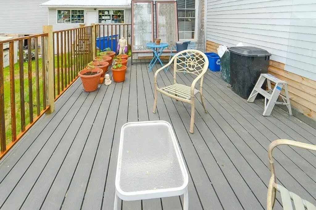 679 Roosevelt Trail Naples ME 04055