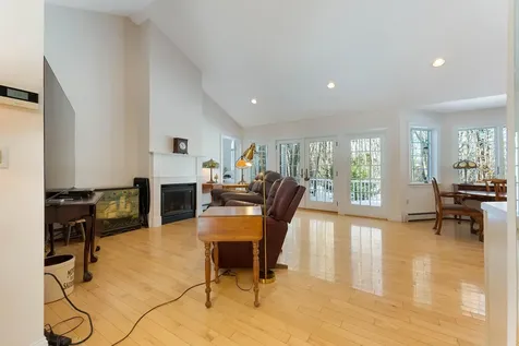 23 Sunny Acres Lane Boothbay ME 04537