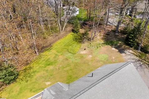 23 Sunny Acres Lane Boothbay ME 04537