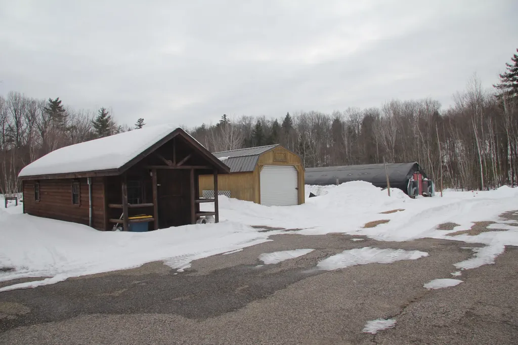 1783 North Road Cornish ME 04020