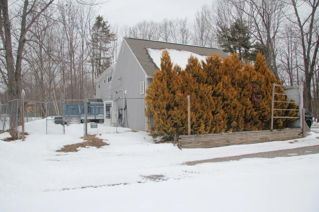 1783 North Road Cornish ME 04020