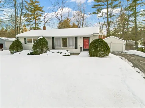 84 Windsor Avenue Augusta ME 04330