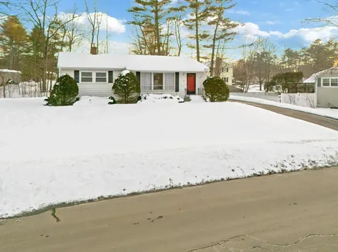 84 Windsor Avenue Augusta ME 04330