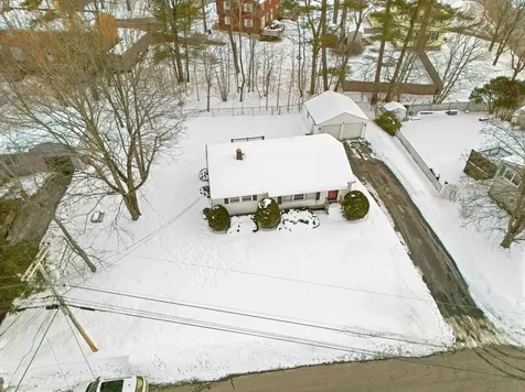 84 Windsor Avenue Augusta ME 04330