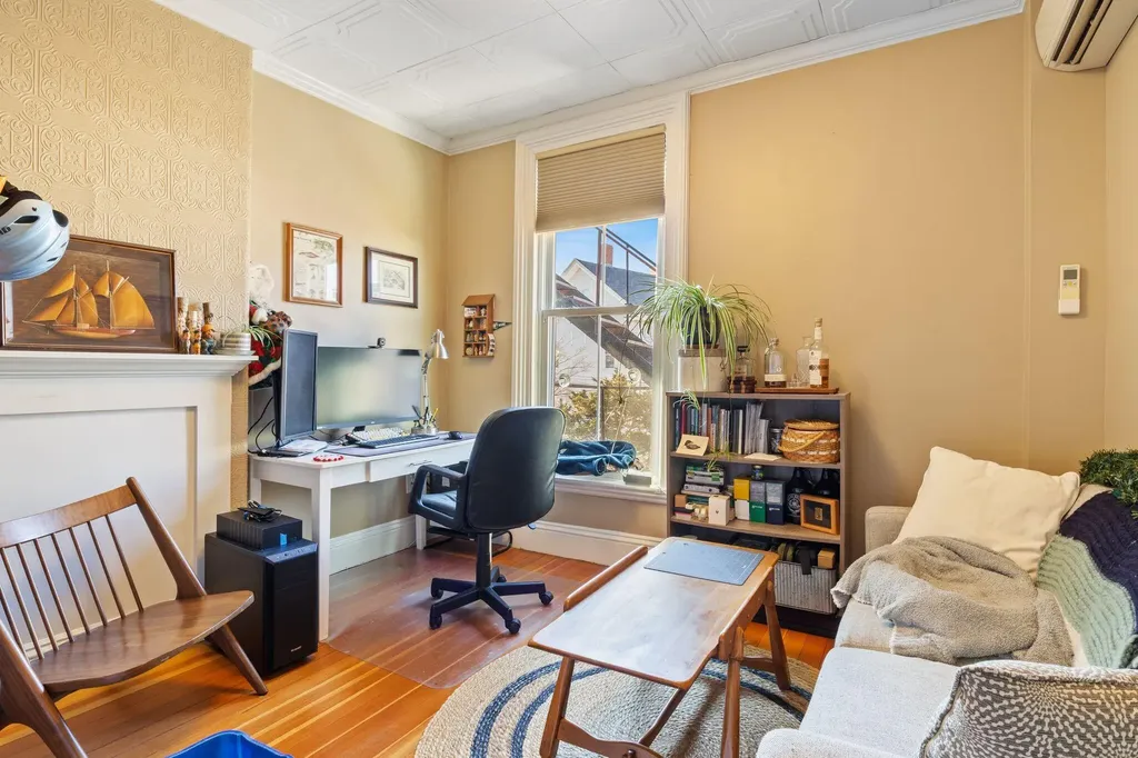 258 Vaughan Street Portland ME 04102