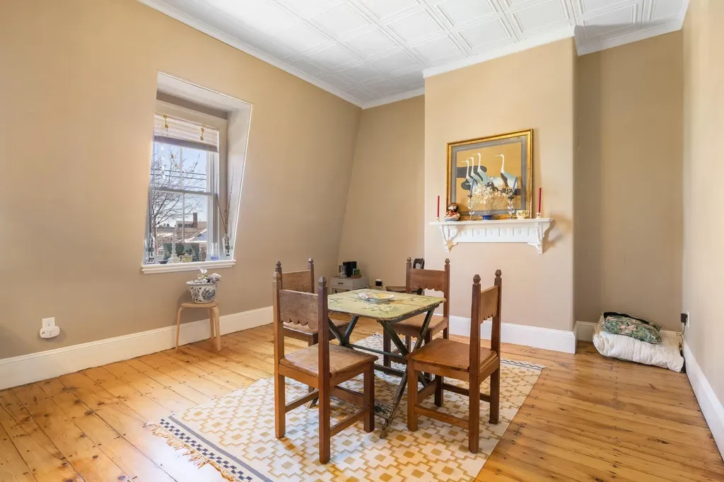258 Vaughan Street Portland ME 04102