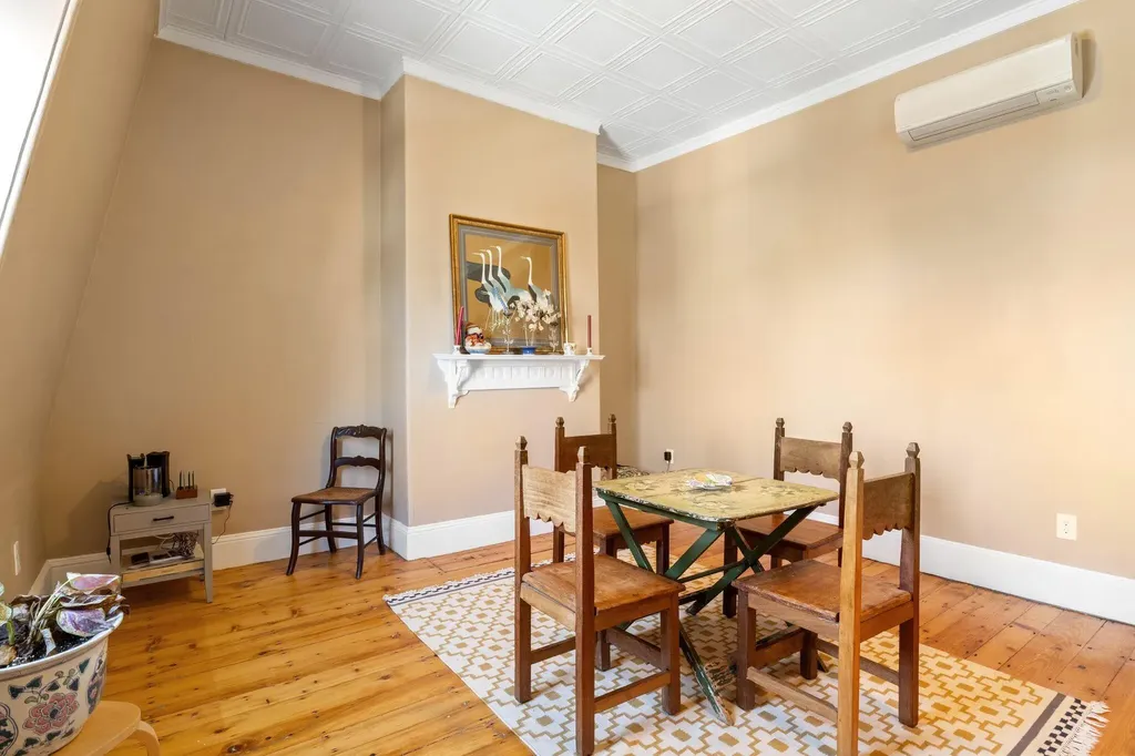 258 Vaughan Street Portland ME 04102