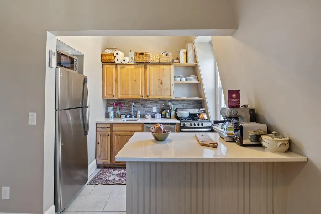 258 Vaughan Street Portland ME 04102