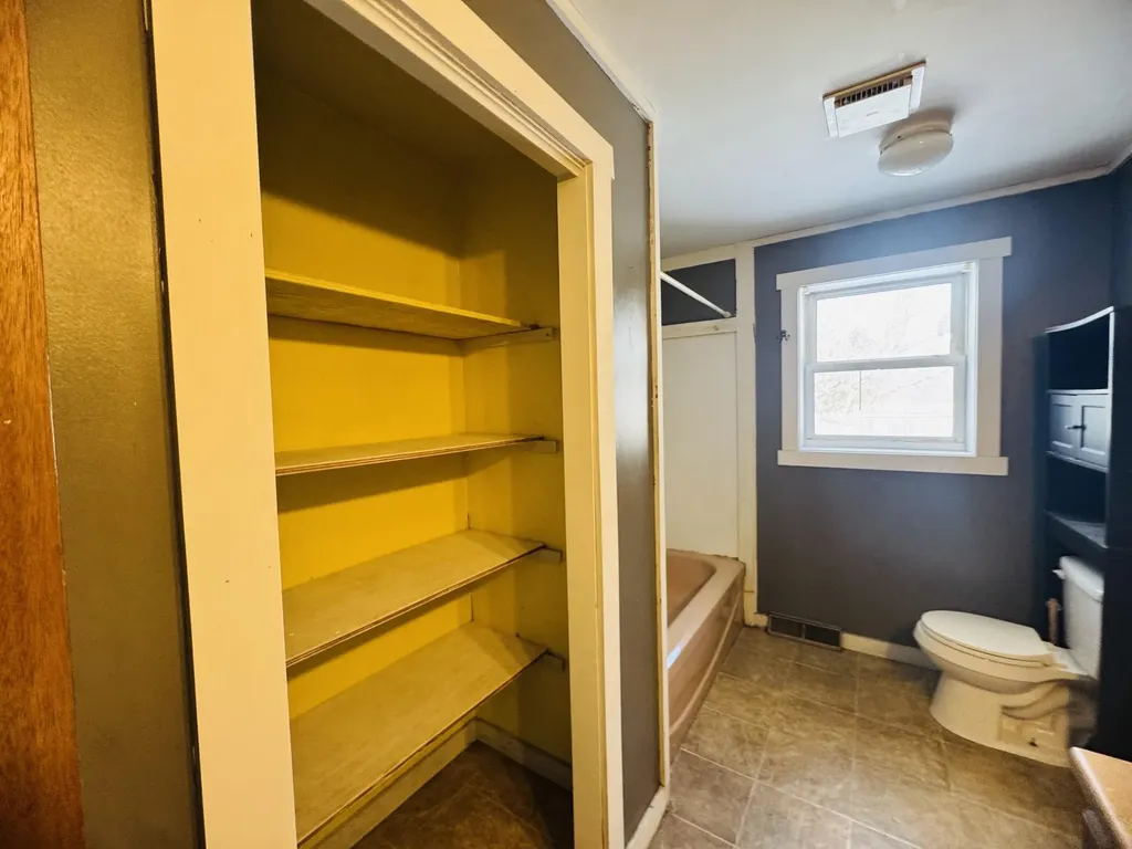 7 Mcmanus Street Washburn ME 04786