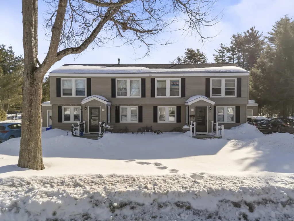 7 Krampf Circle Brunswick ME 04011