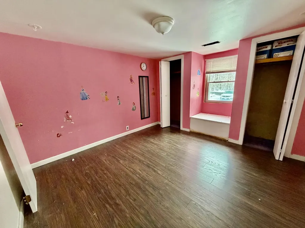 1166 Eastern Avenue Holden ME 04429