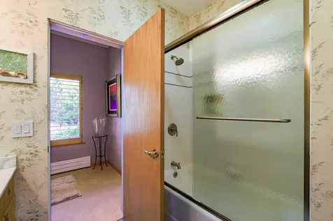 291 Molyneaux Road Camden ME 04843