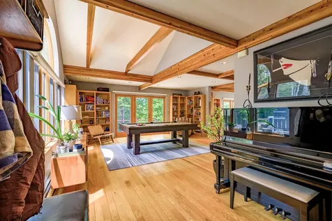 291 Molyneaux Road Camden ME 04843