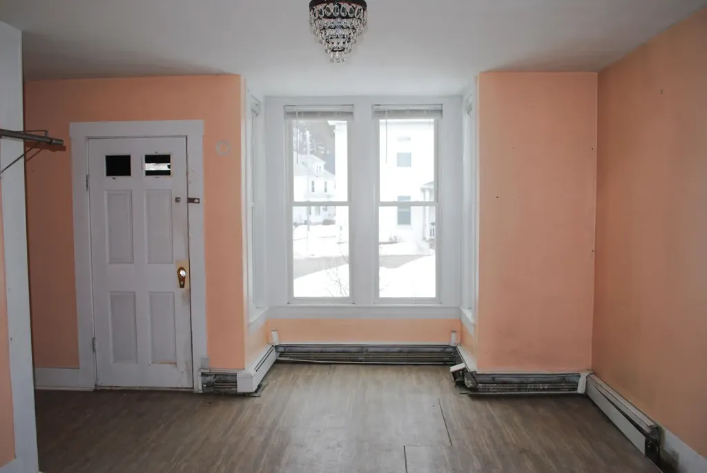 51 Pleasant Street Sanford ME 04083