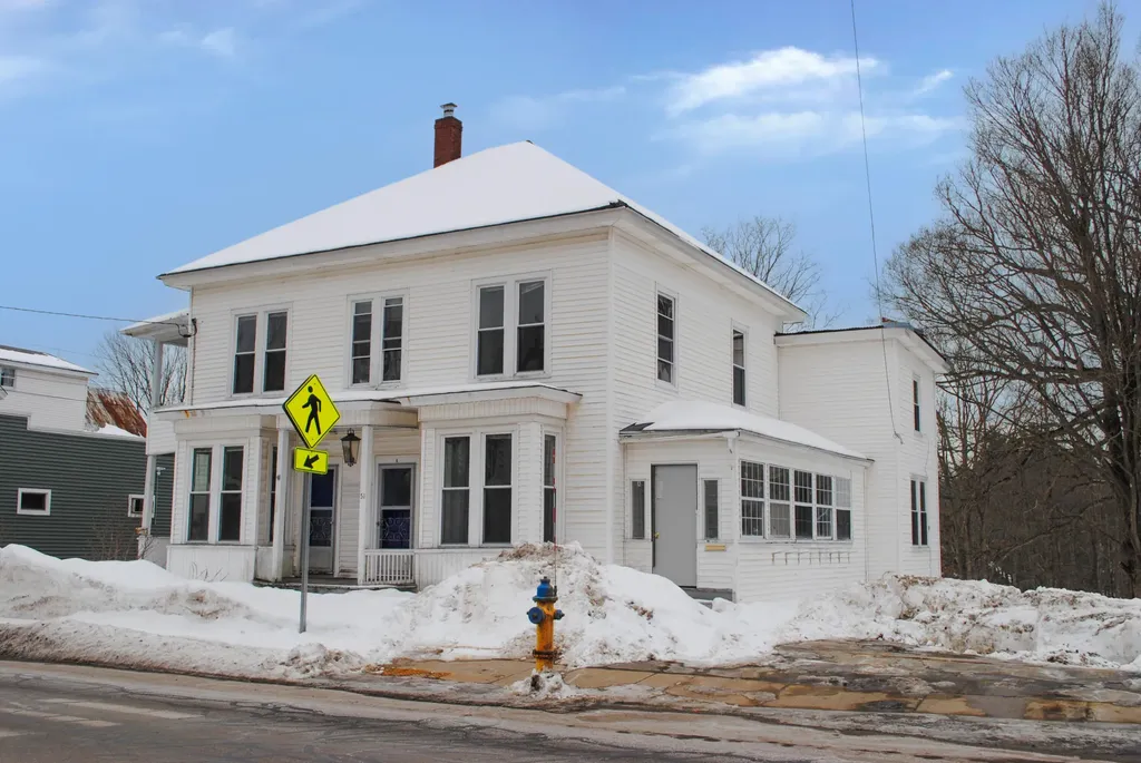 51 Pleasant Street Sanford ME 04083
