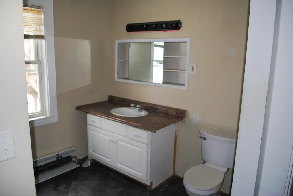 51 Pleasant Street Sanford ME 04083