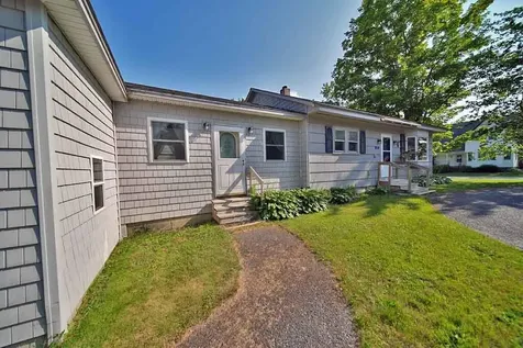 20 Cleaves Street Crystal ME 04747