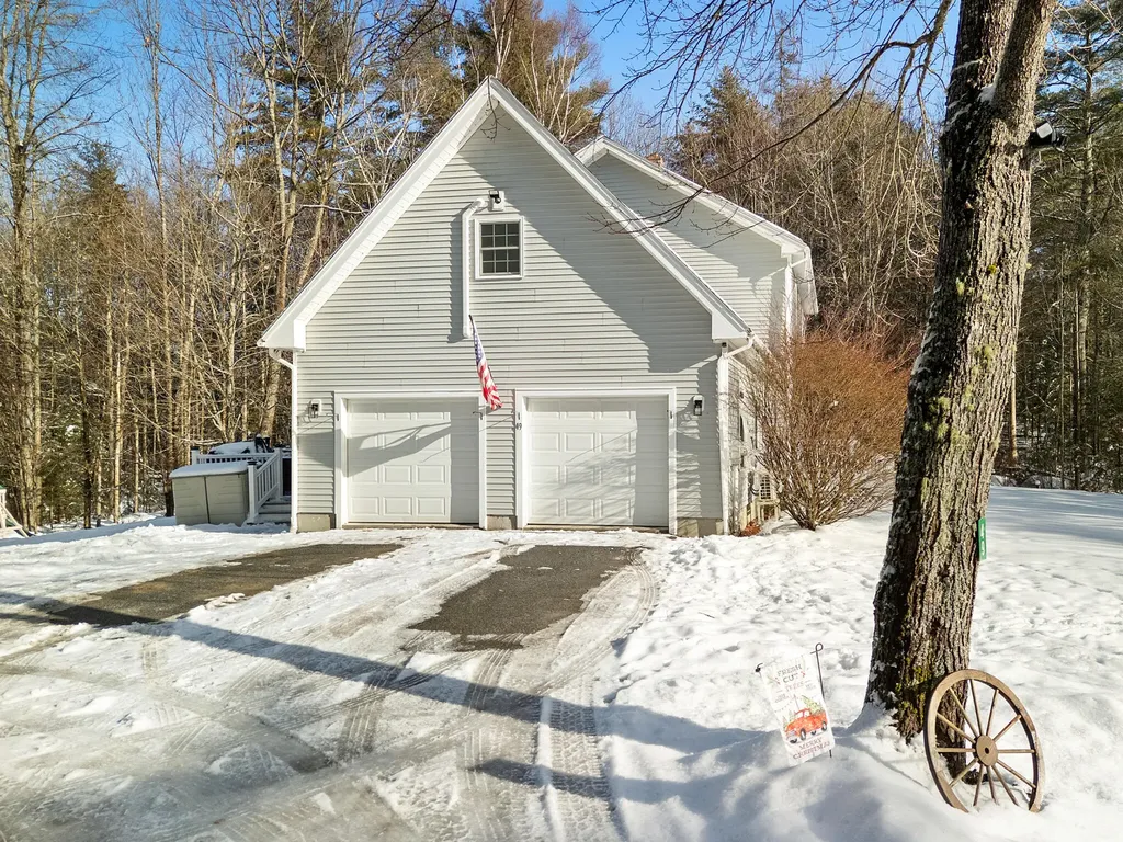 49 Balsam Drive Waldoboro ME 04572