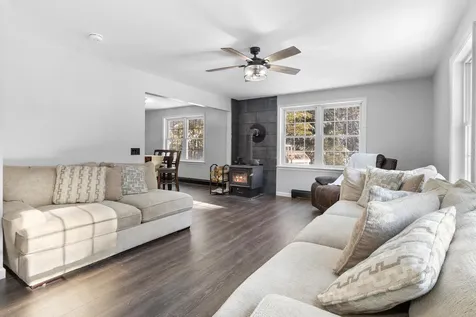 49 Balsam Drive Waldoboro ME 04572