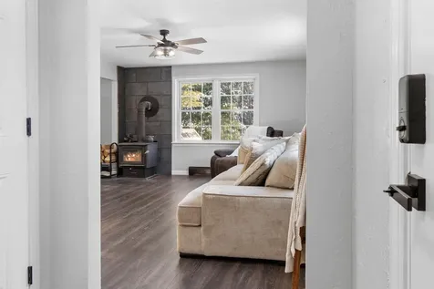 49 Balsam Drive Waldoboro ME 04572