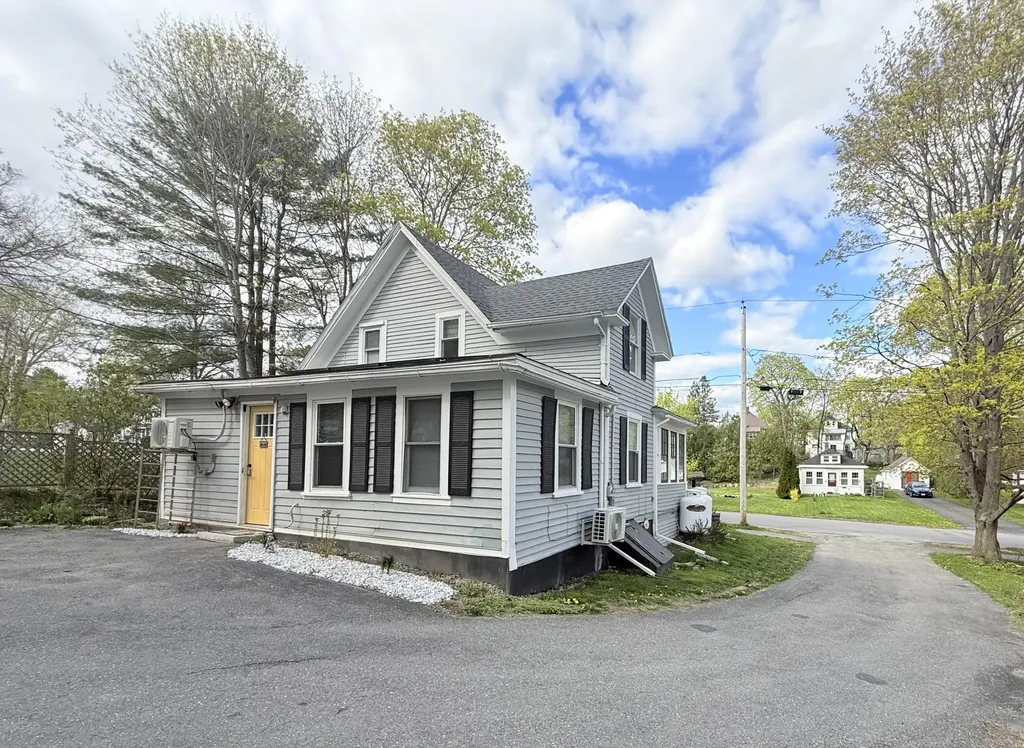 346 Lincoln Street Bangor ME 04401