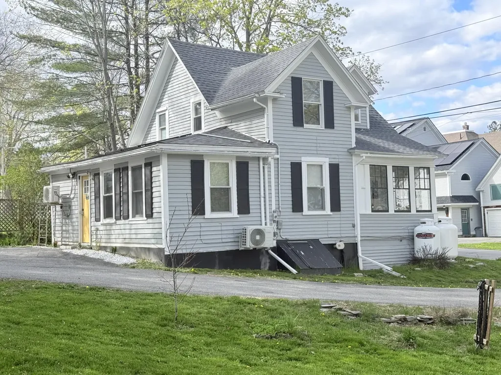 346 Lincoln Street Bangor ME 04401