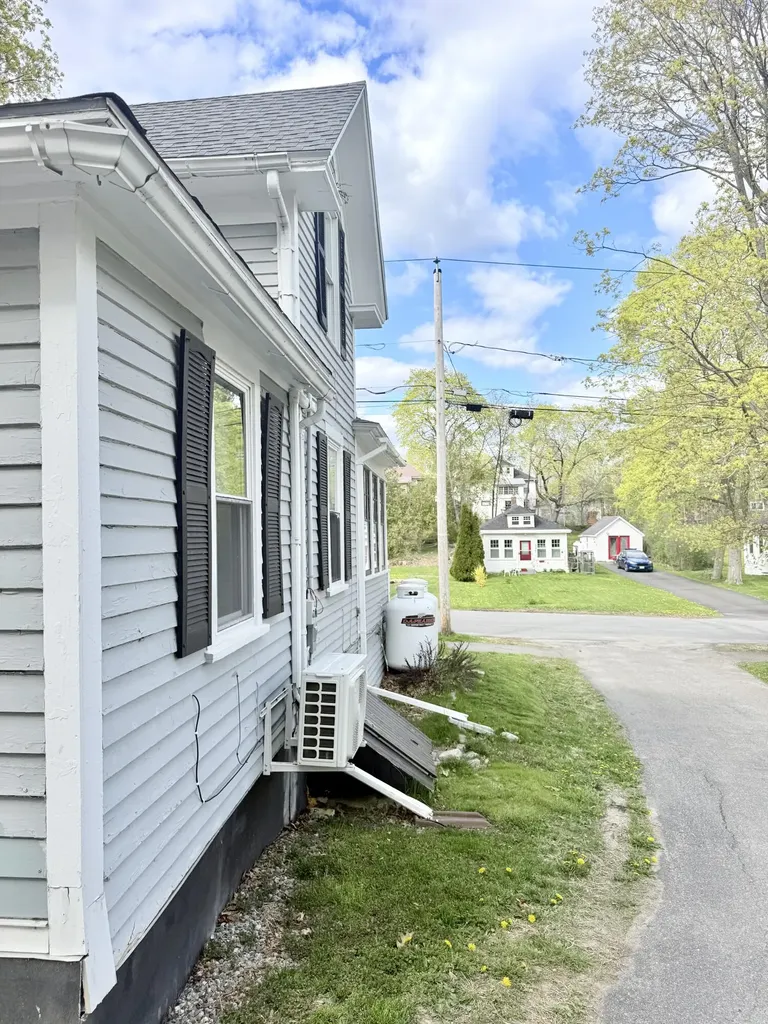 346 Lincoln Street Bangor ME 04401