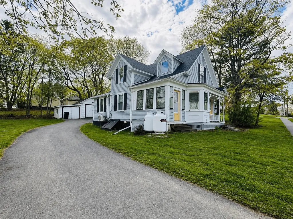 346 Lincoln Street Bangor ME 04401