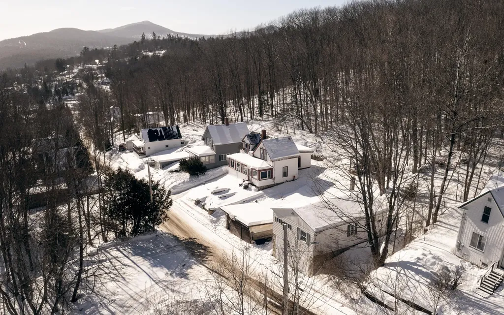 432 High Street Rumford ME 04276