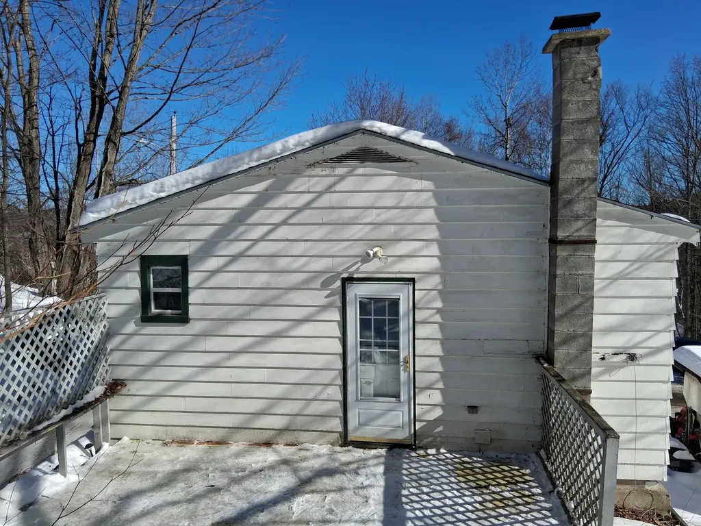 432 High Street Rumford ME 04276