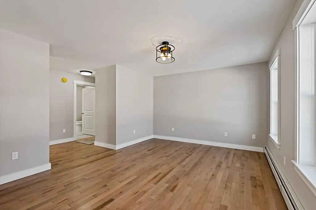 11 Pleasant Road Sidney ME 04330