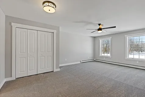 11 Pleasant Road Sidney ME 04330